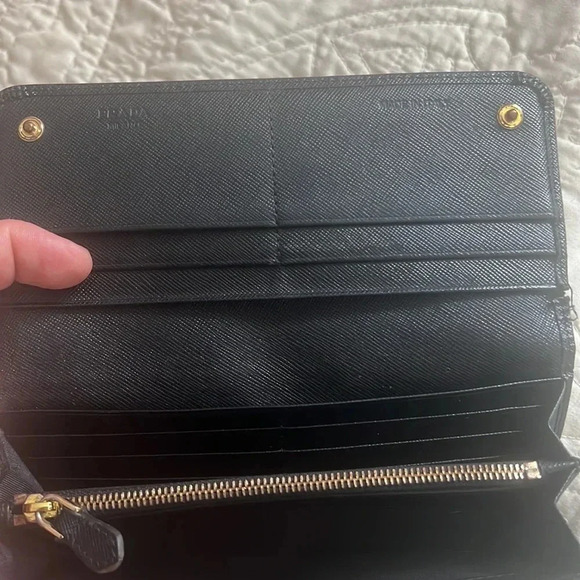 PRADA bow Wallet black - Picture 12 of 16